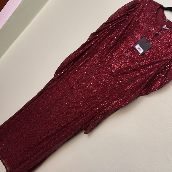 IEENA FOR MAC DUGGAL red wine 16 Sequined High Neck Puff Long Sleeve Column Gown - Picture 5 of 9